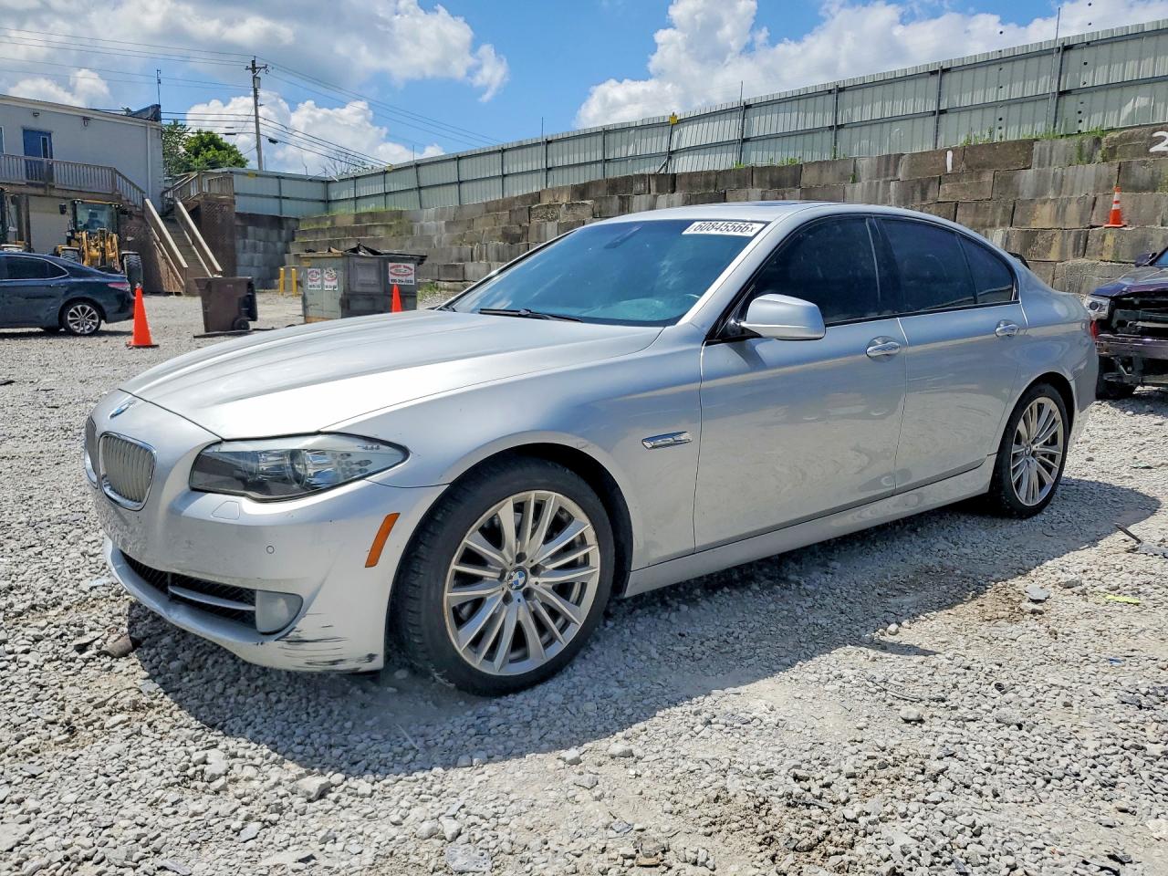 2012 BMW 5 Series 550i, VIN WBAFR9C58CDV58409 — Side