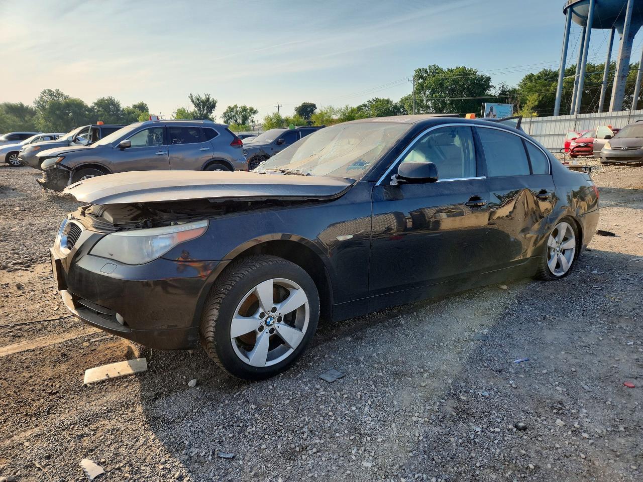 2006 BMW 5 Series 525xi, VIN WBANF33516CS37792 — Side