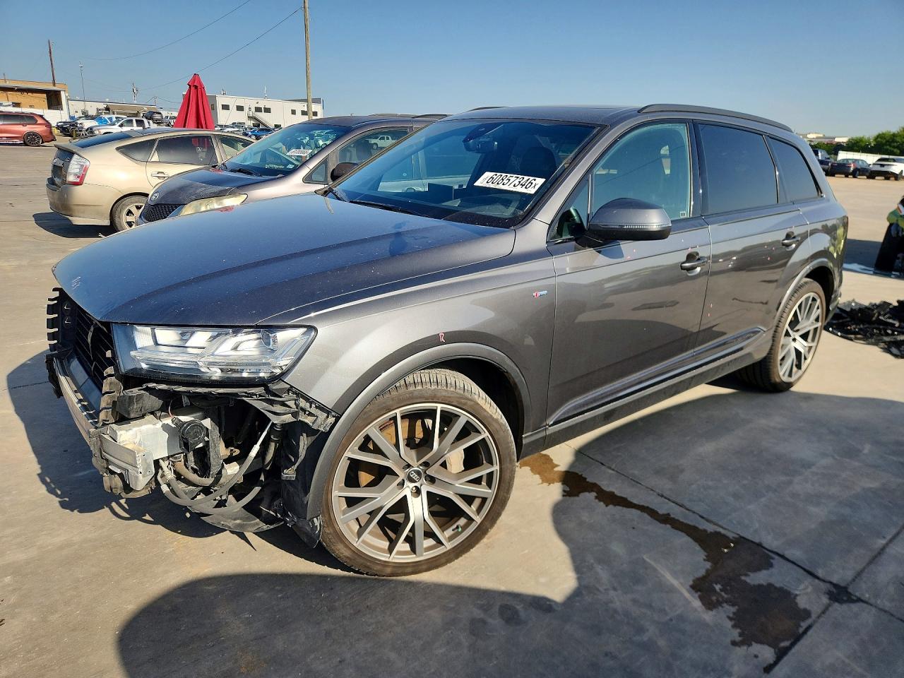 2019 Audi Q7 Prestige, VIN WA1WAAF78KD011156 — Front end