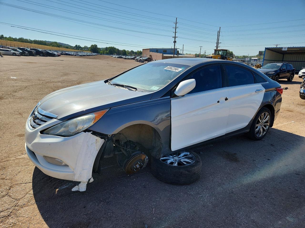2013 Hyundai Sonata SE, VIN 5NPEC4AC4DH565311 — Front end