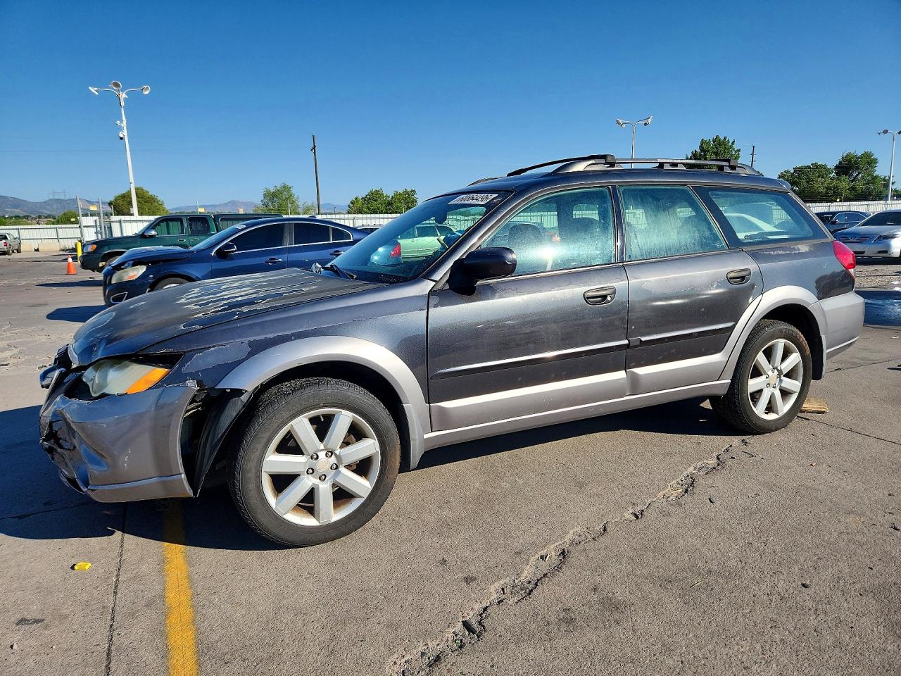 2009 Subaru Outback Special Edition, VIN 4S4BP61C997326573 — Перед