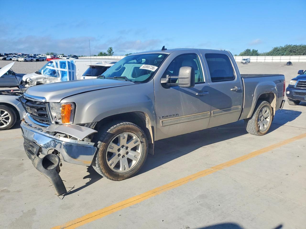 2008 GMC Sierra 1500 SLT, VIN 2GTEK133081218631 — Перед