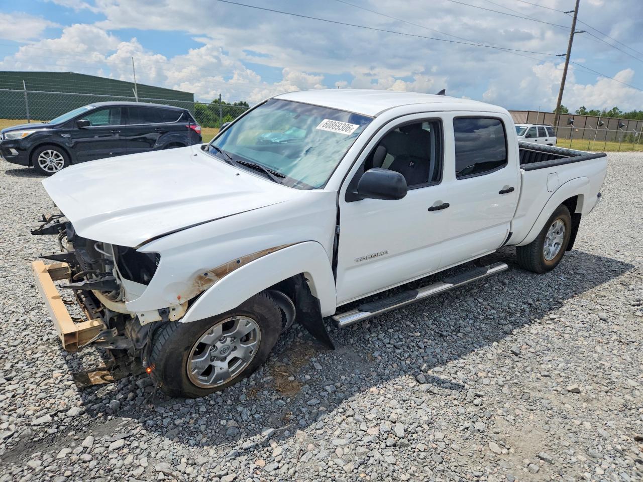 2012 Toyota Tacoma PreRunner, VIN 5TFKU4HN6CX002206 — Front end