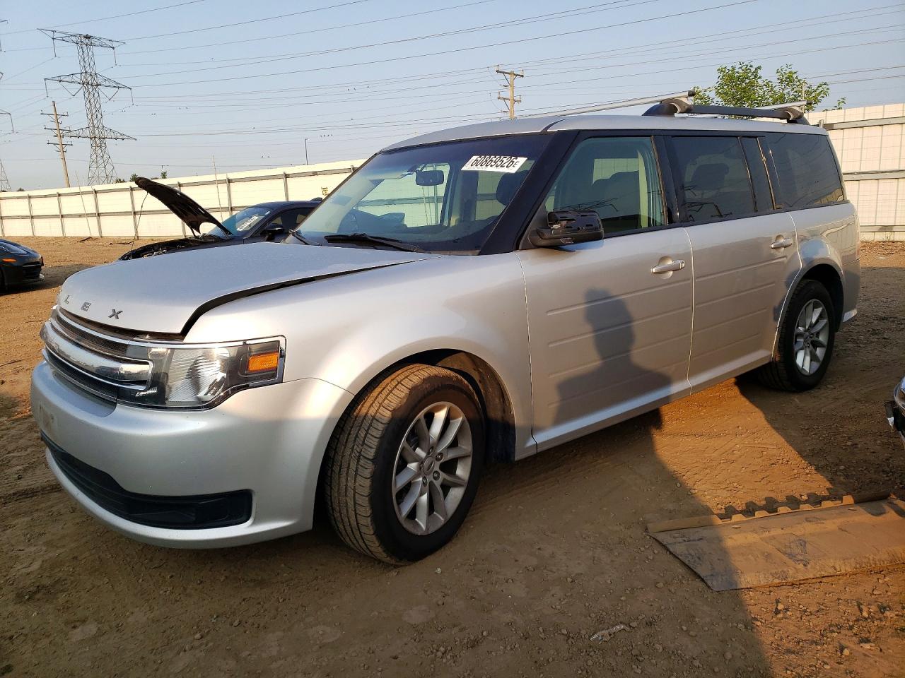 2016 Ford Flex SE, VIN 2FMGK5B81GBA16169 — Front end