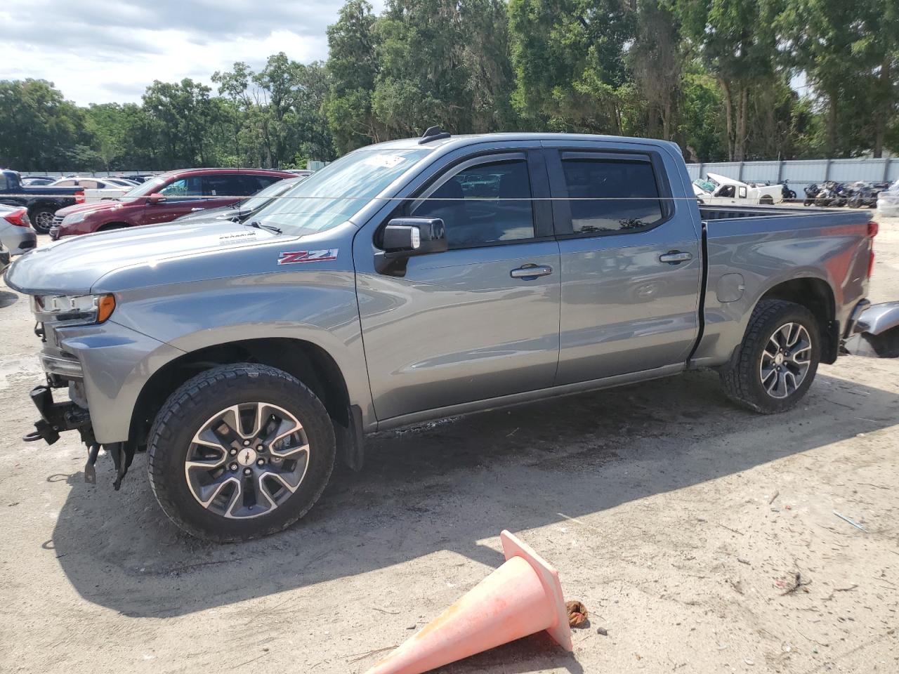 2020 Chevrolet Silverado 1500 RST, VIN 3GCUYEET8LG357663 — Frame damage