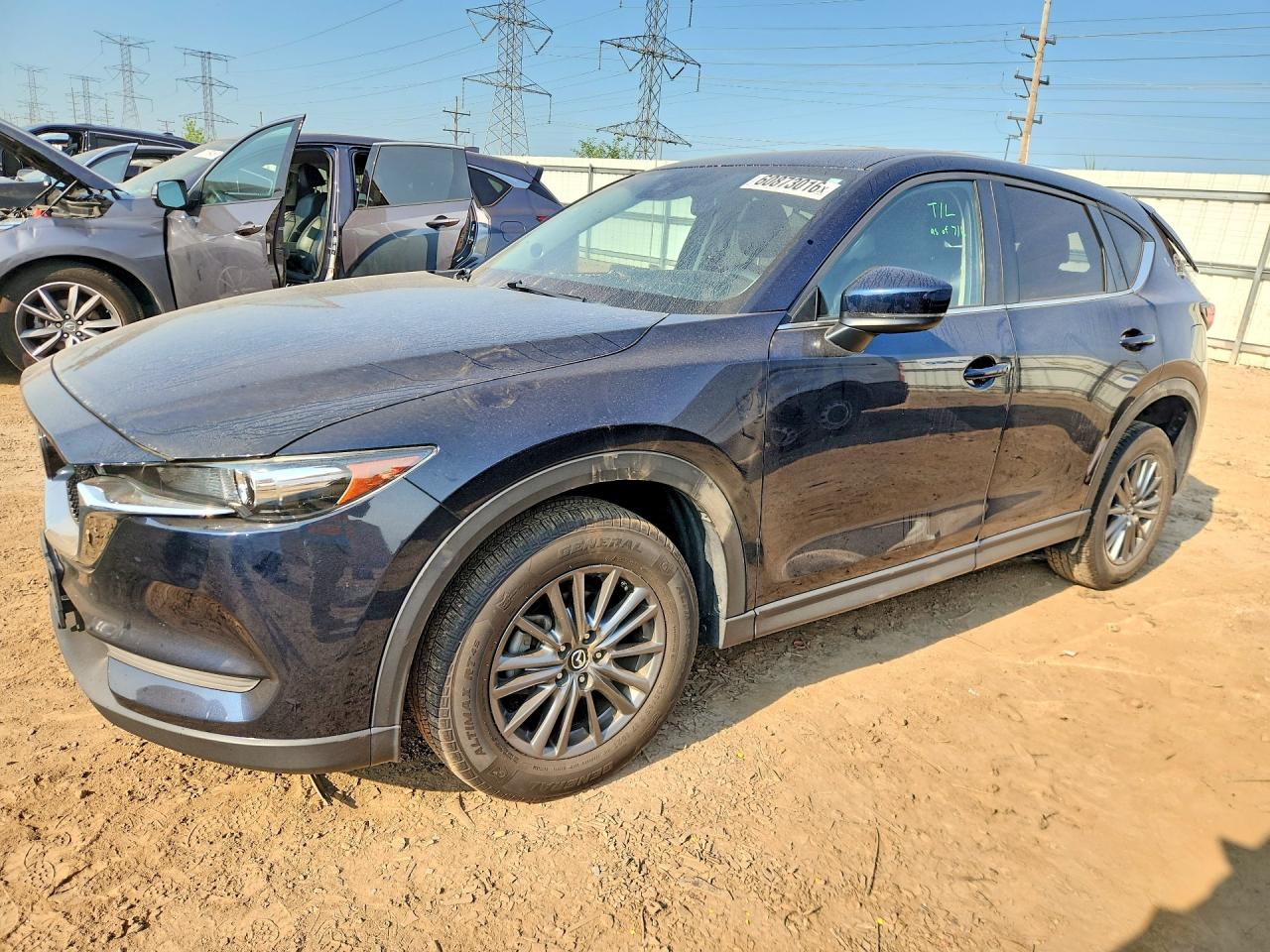 2019 Mazda CX-5 Touring, VIN JM3KFBCM9K0583647 — Roof