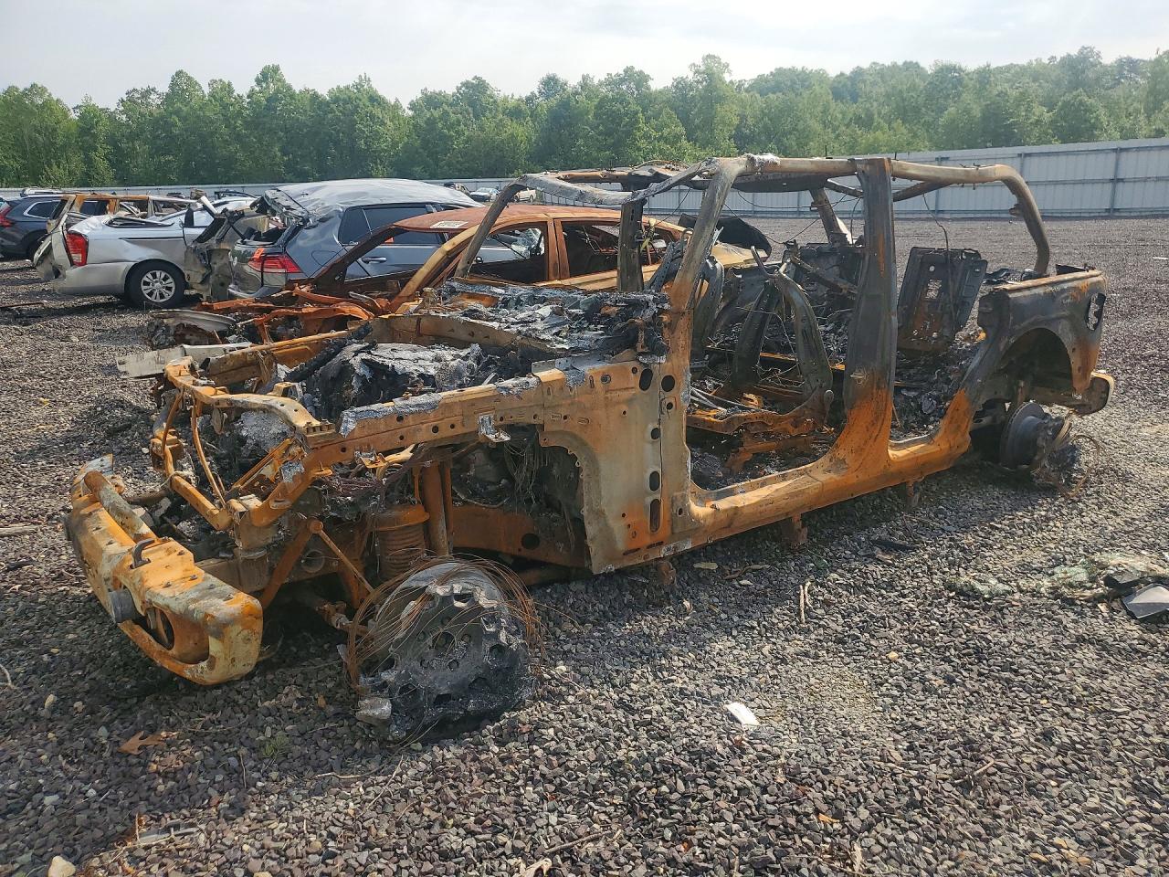 2022 Jeep Wrangler Unlimited Rubicon, VIN 1C4JJXR66NW229949 — Burn