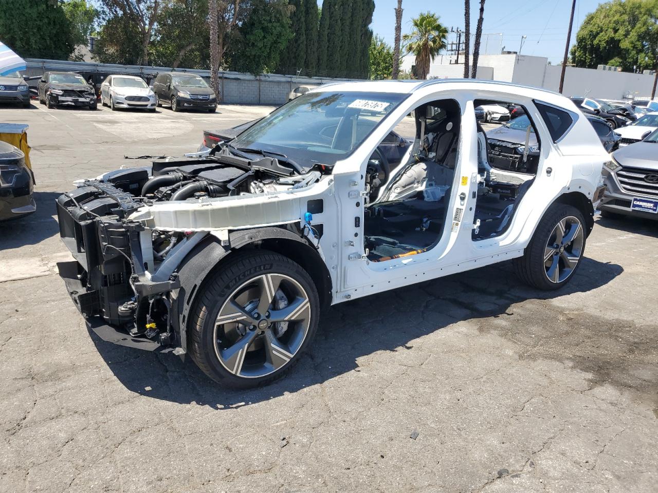 2025 Genesis GV80 Prestige, VIN KMUHEESC9SU229410 — Stripped