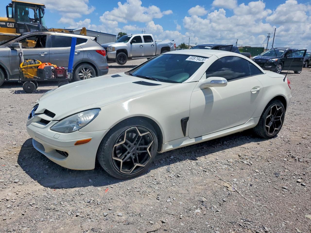 2007 Mercedes-Benz SLK 280, VIN WDBWK54F67F157943 — Front end