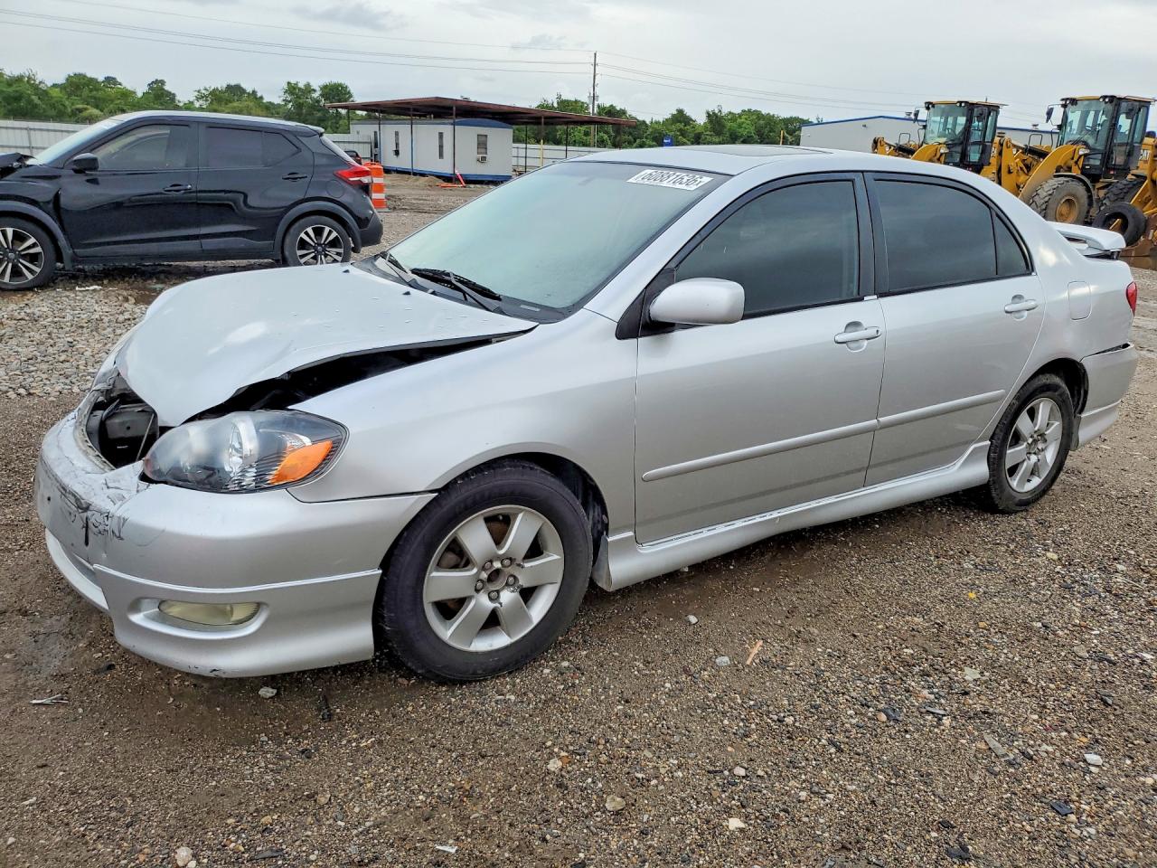 2007 Toyota Corolla LE, VIN 1NXBR32E57Z823725 — Front end