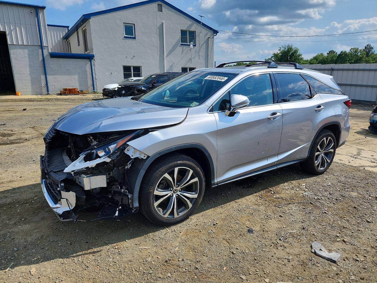 2022 Lexus RX 350L, VIN JTJHZKFA9N2036332 — Front end