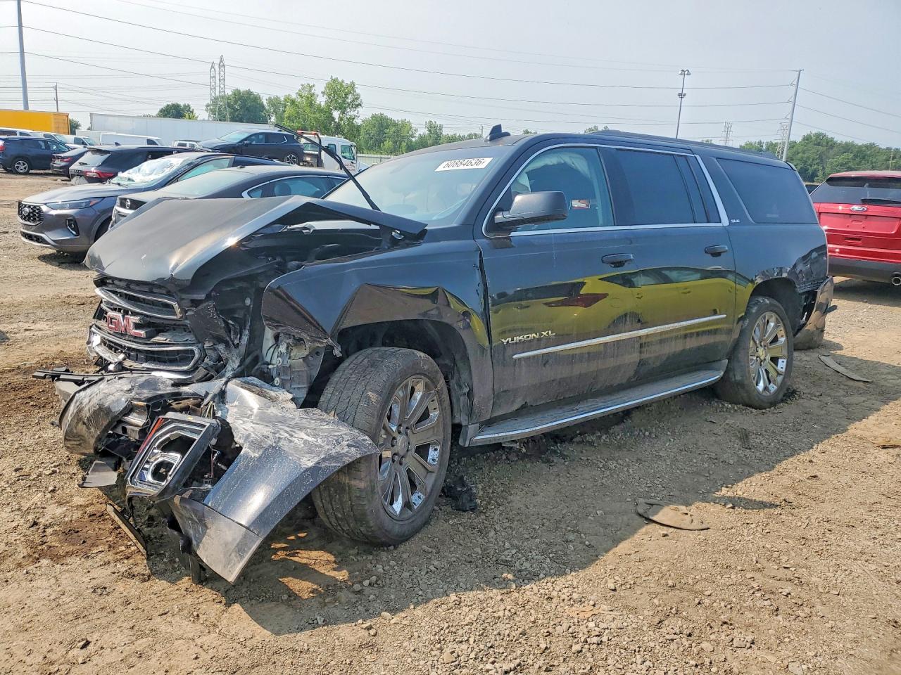 2017 GMC Yukon XL SLE, VIN 1GKS1FKC3HR264180 — All over
