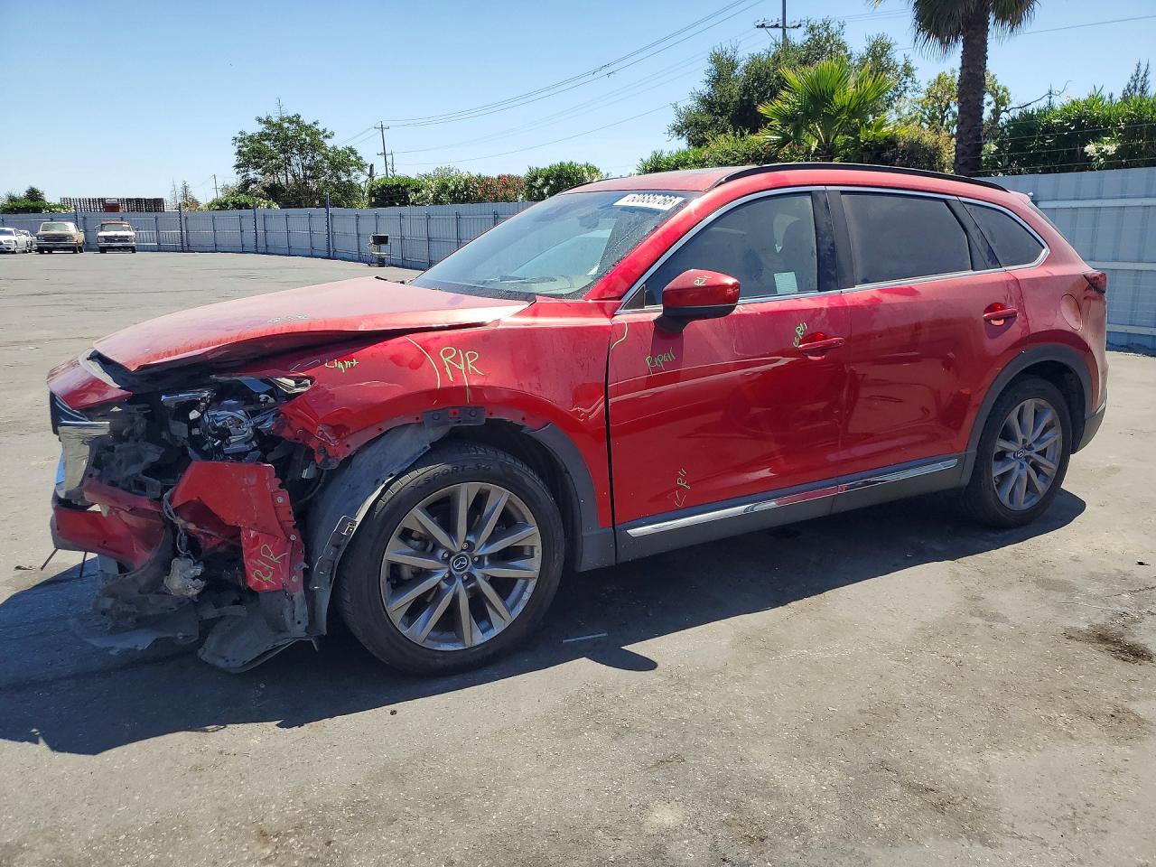 2021 Mazda CX-9 Grand Touring, VIN JM3TCBDY5M0532132 — Перед