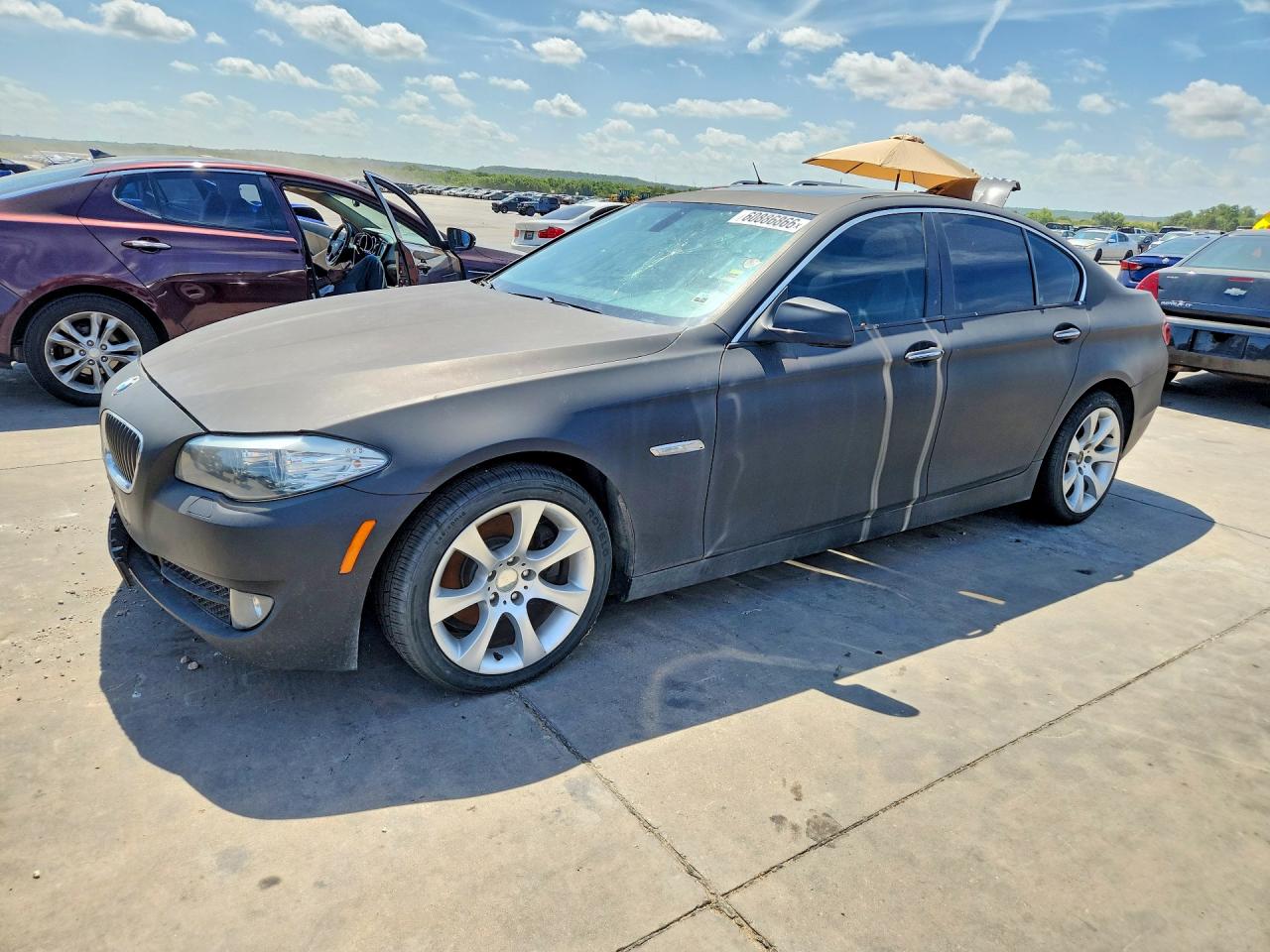 2011 BMW 5 Series 528i, VIN WBAFR1C53BC741352 — Normal wear