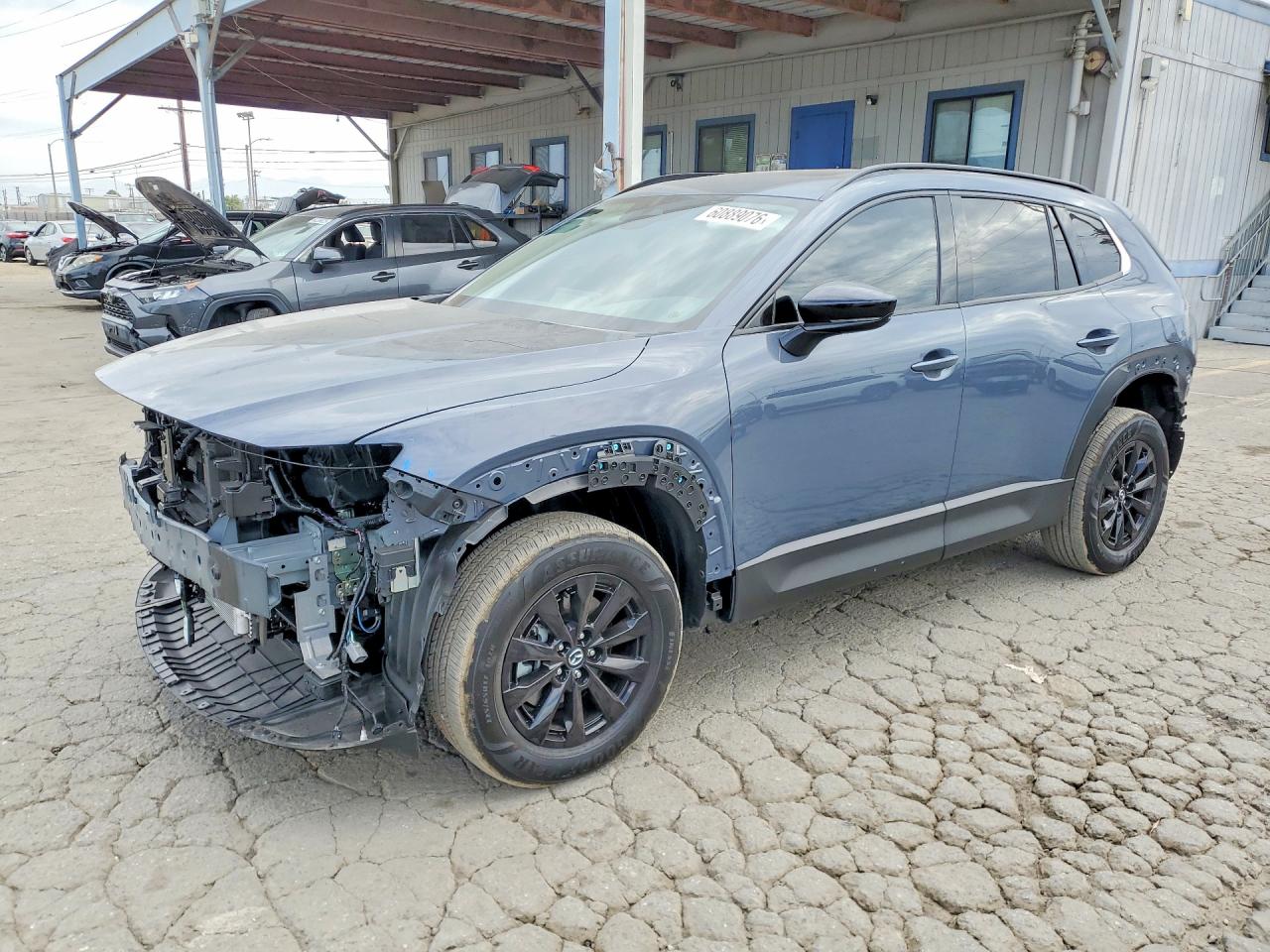 2026 Mazda CX-50 Hybrid Premium, VIN 7MMVAADW1TN158071 — Rear end