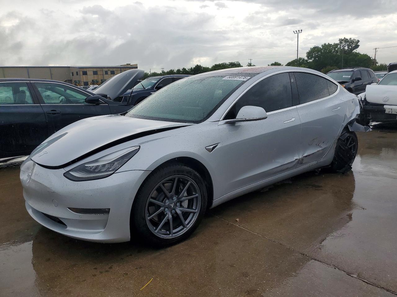 2018 Tesla Model 3 Long Range Battery, VIN 5YJ3E1EB1JF094214 — Rear end