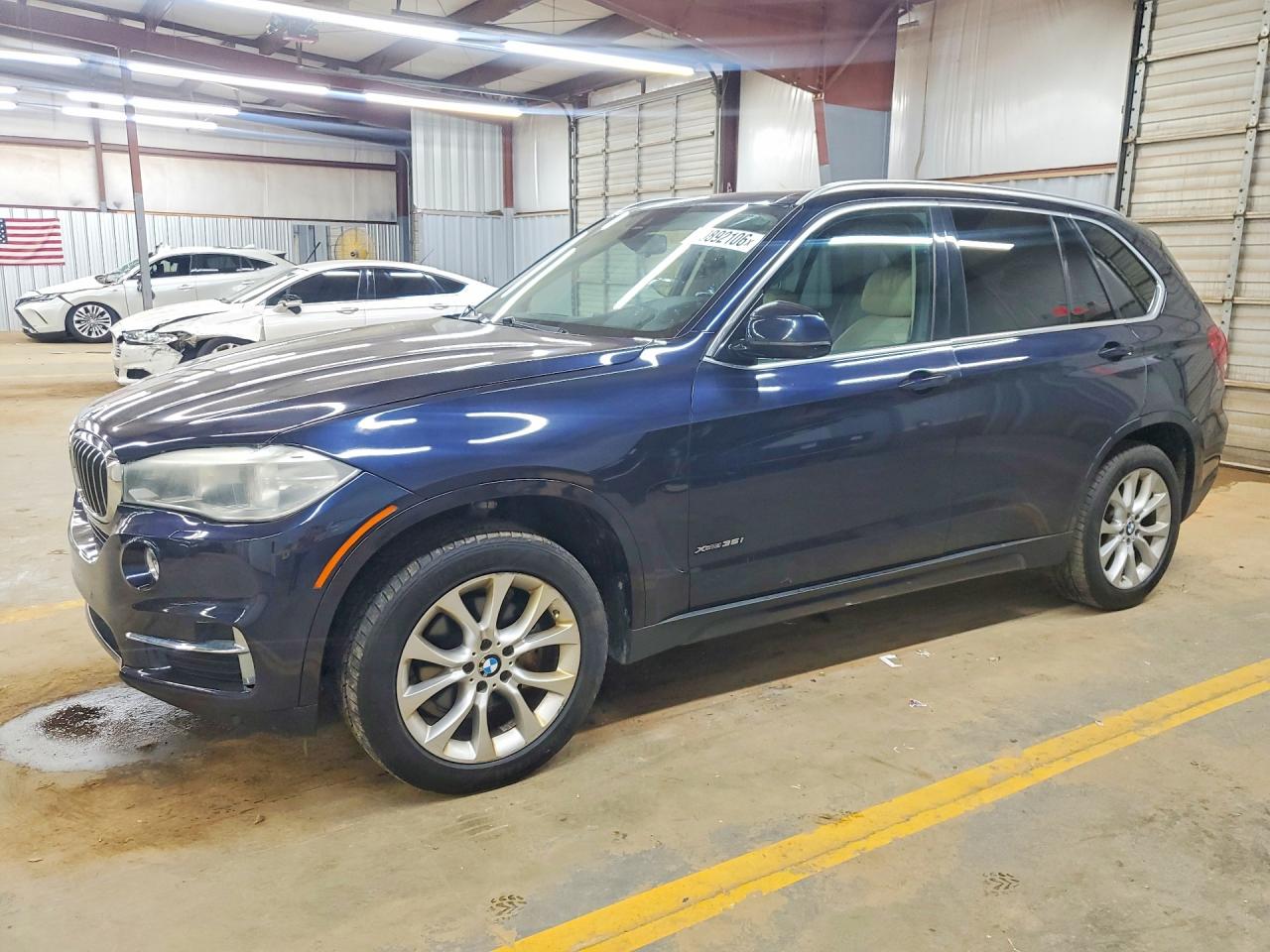2015 BMW X5 xDrive35i, VIN 5UXKR0C56F0K63185 — Minor dents and scratches