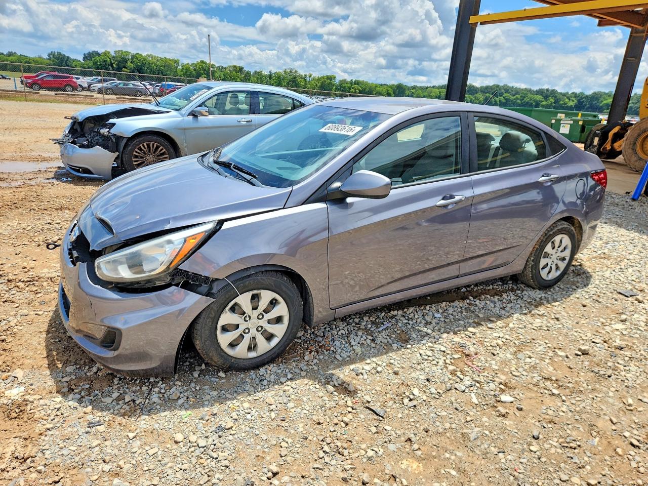 2017 Hyundai Accent SE, VIN KMHCT4AE4HU323750 — Перед