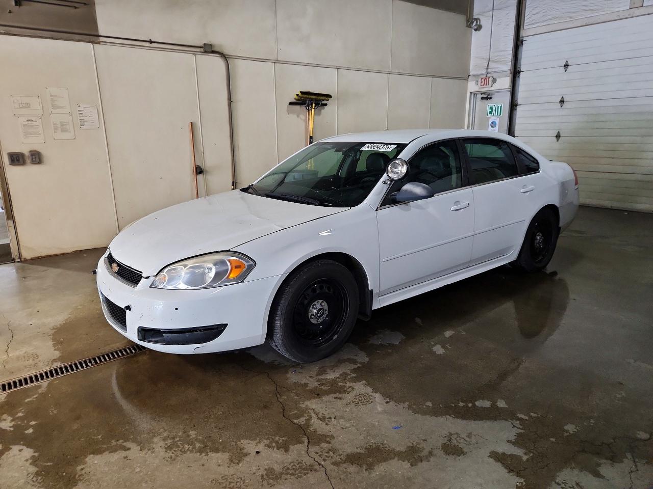 2012 Chevrolet Impala Police Police, VIN 2G1WD5E35C1276030 — Minor dents and scratches