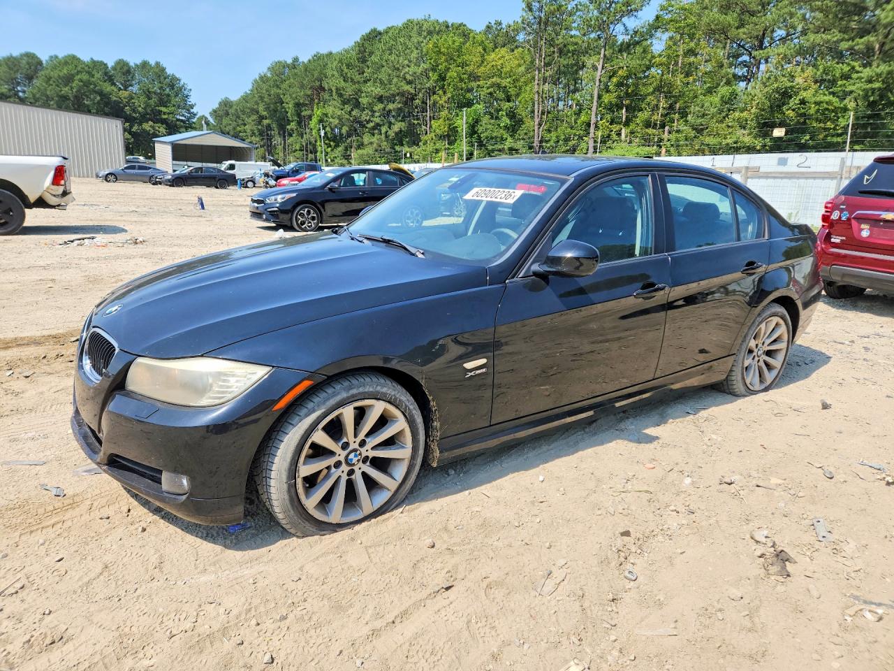 2011 BMW 3 Series 328i xDrive, VIN WBAPK7C56BA970969 — Front end