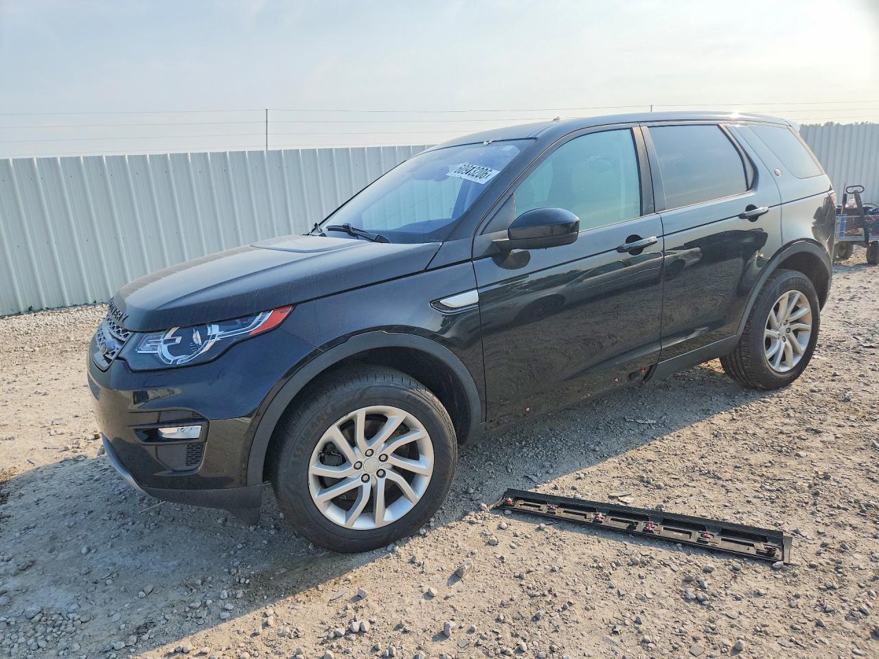 2017 Land Rover Discovery Sport HSE, VIN SALCR2BG7HH657120 — Minor dents and scratches
