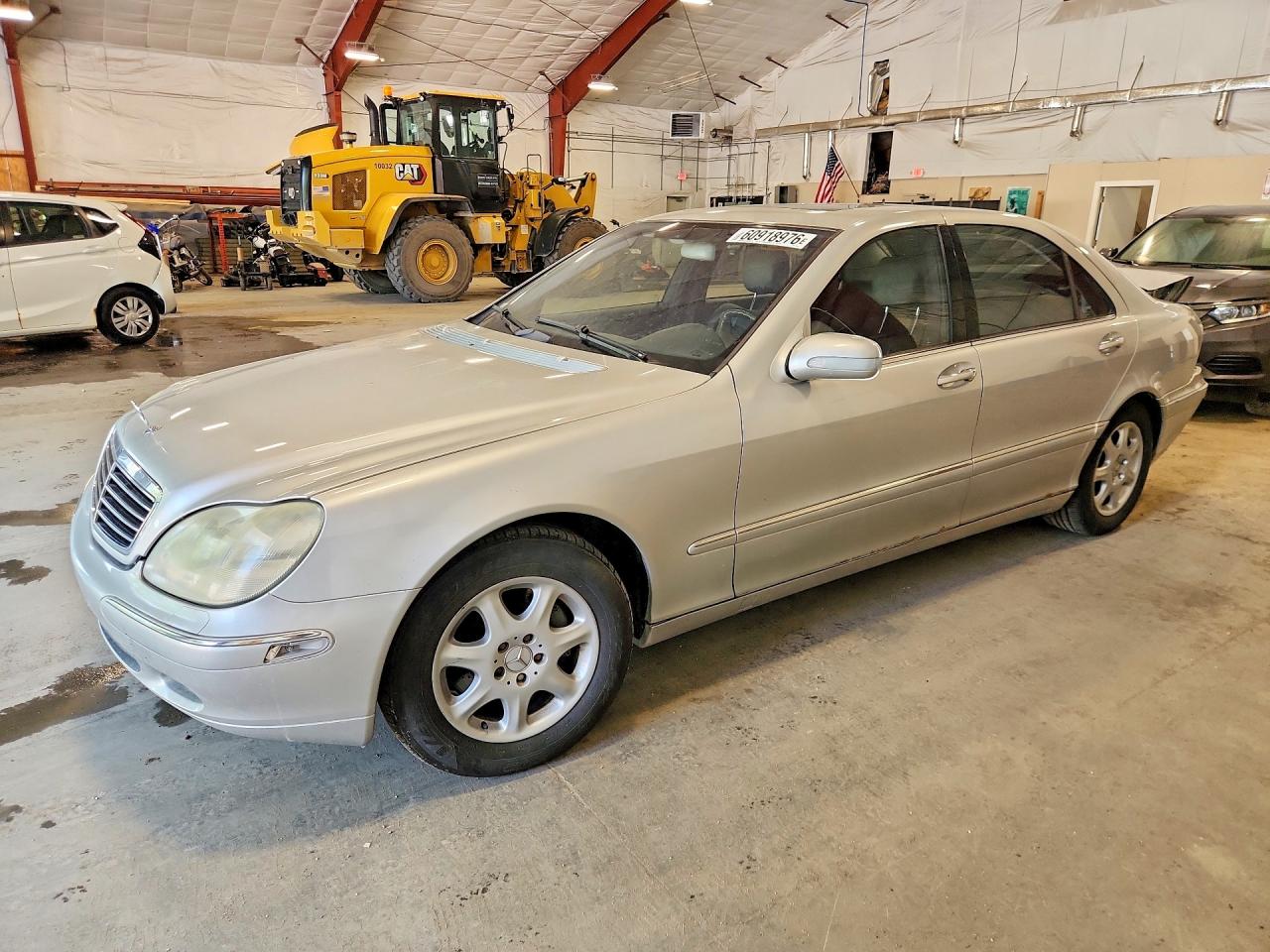 2002 Mercedes-Benz S 430, VIN WDBNG70J92A251341 — Зад