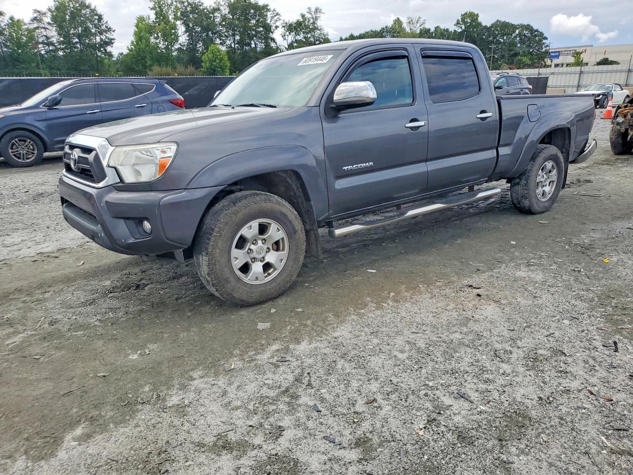 2014 Toyota Tacoma, VIN 3TMMU4FN2EM063704 — Повреждение рамы