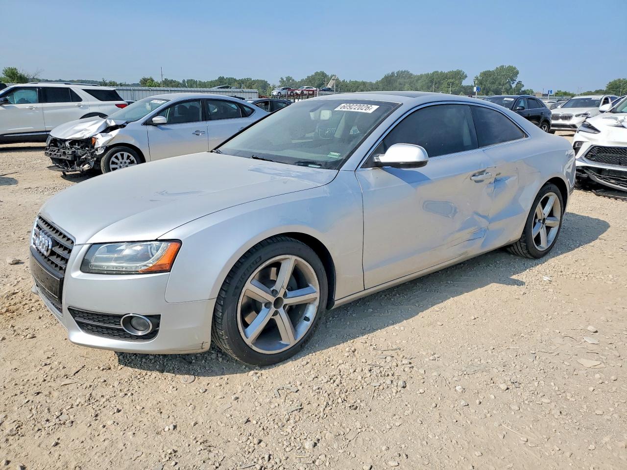 2010 Audi A5 Prestige, VIN WAUVKAFR7AA006155 — Side