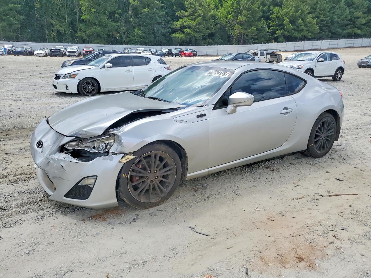 2013 Scion FR-S, VIN JF1ZNAA13D2706014 — Front end