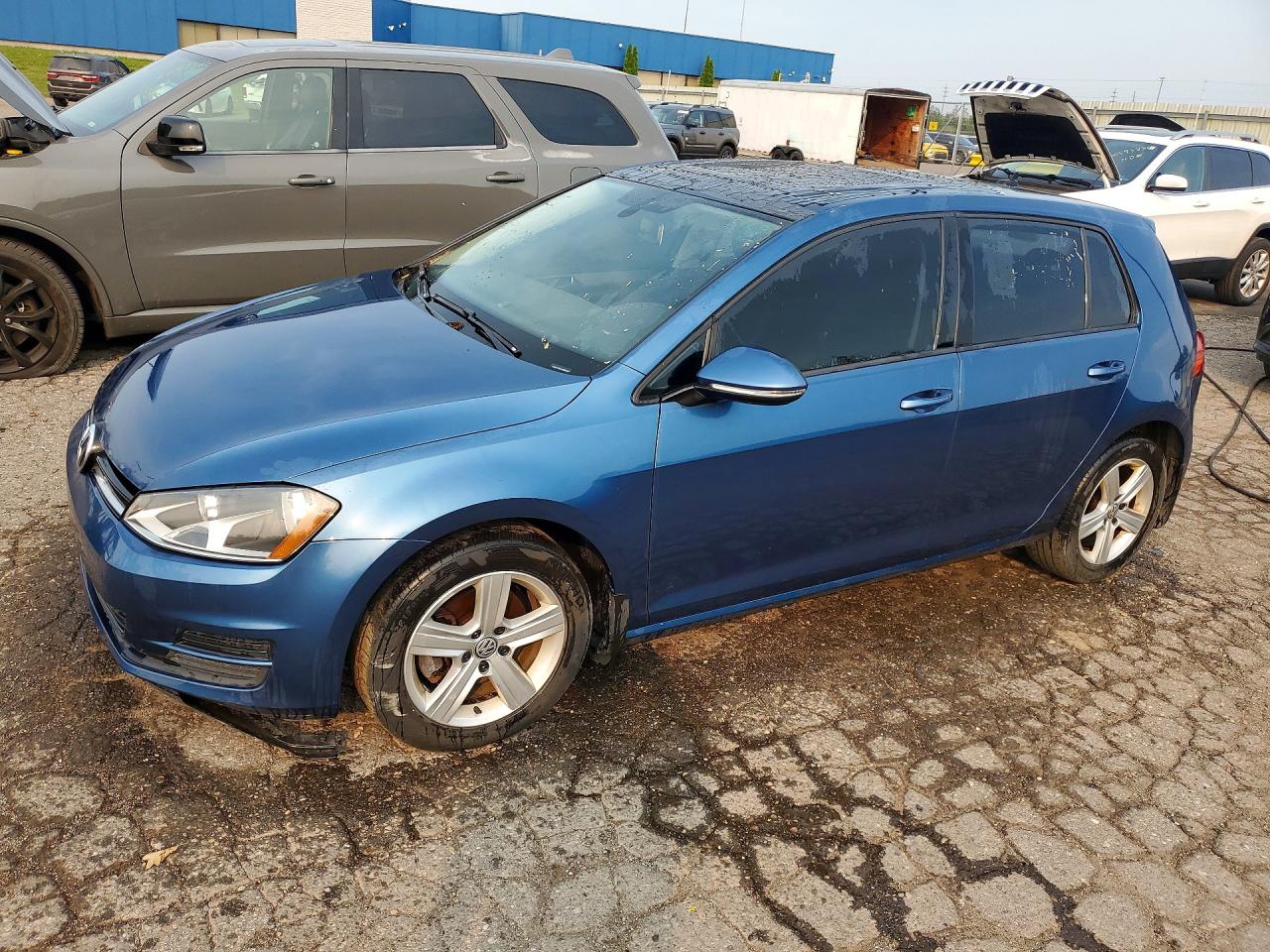 2017 Volkswagen Golf S, VIN 3VW117AU1HM069717 — Roof