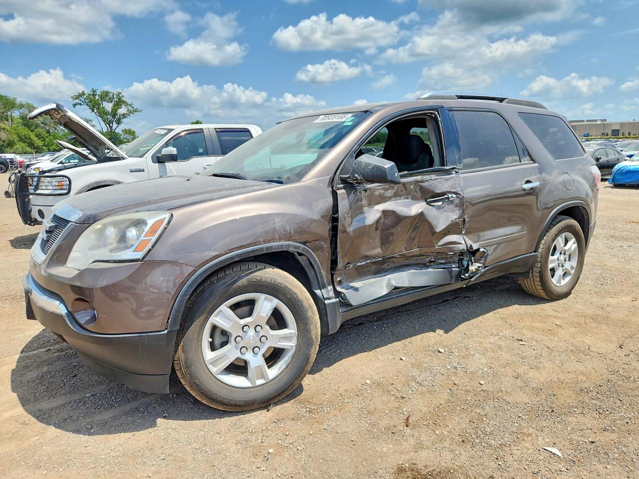 2008 GMC Acadia SLE1, VIN 1GKER13738J198013 — Бок