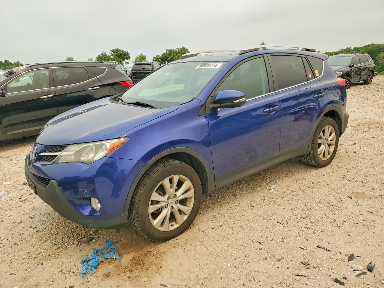 2014 Toyota RAV4 Limited, VIN 2T3DFREV4EW216705 — Front end