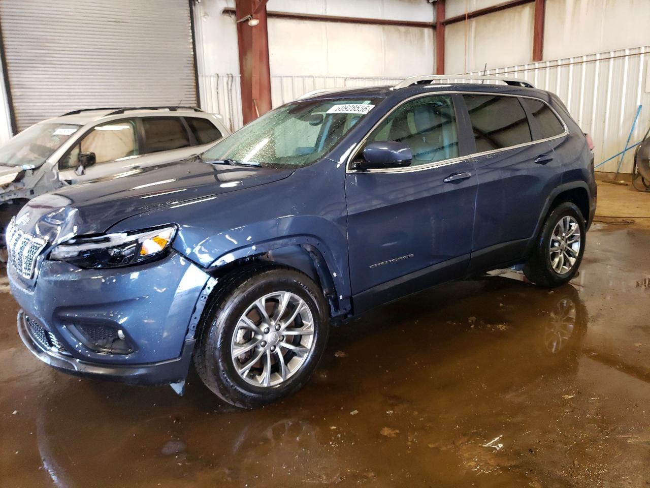 2021 Jeep Cherokee Latitude Lux, VIN 1C4PJMMX7MD222818 — Side