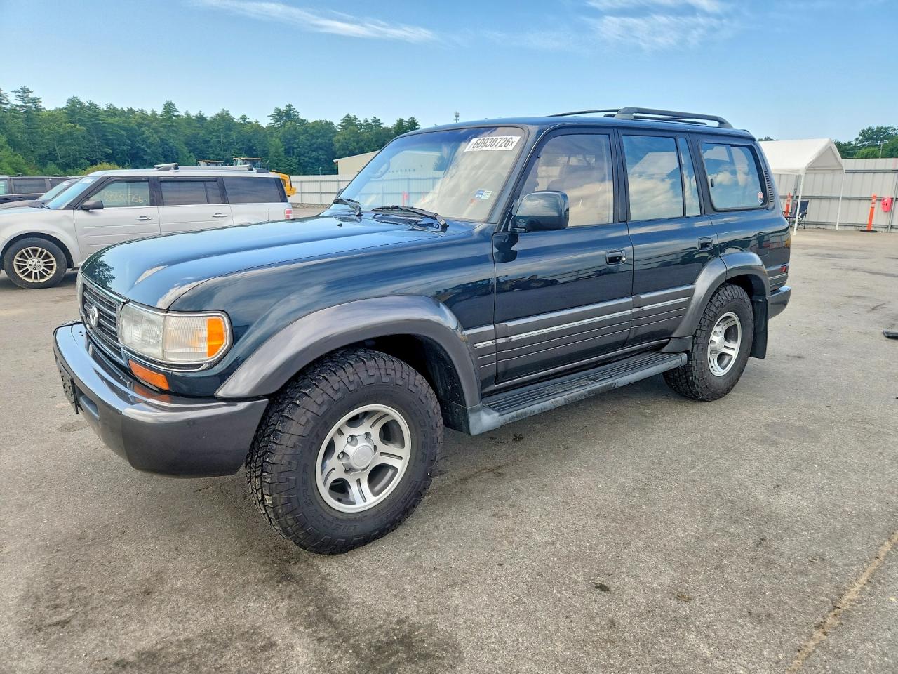 1997 Lexus LX 450, VIN JT6HJ88J8V0177051 — Undercarriage