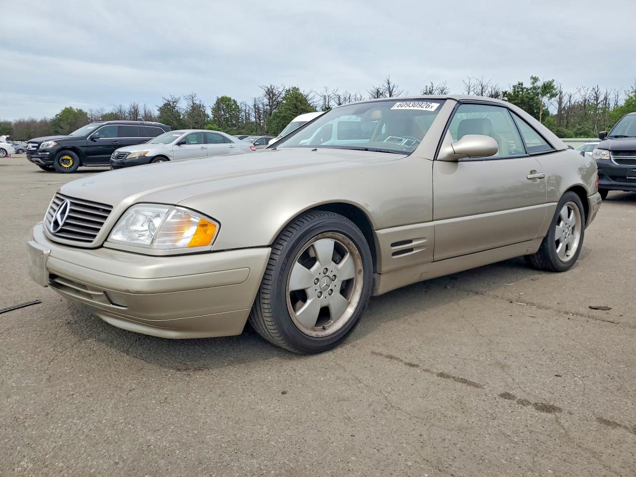 1999 Mercedes-Benz SL 500, VIN WDBFA68F4XF183072 — Minor dents and scratches