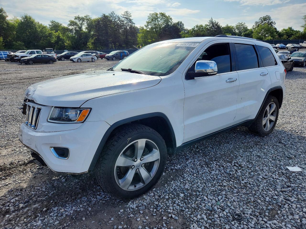 2016 Jeep Grand Cherokee Limited, VIN 1C4RJFBG3GC303199 — Front end