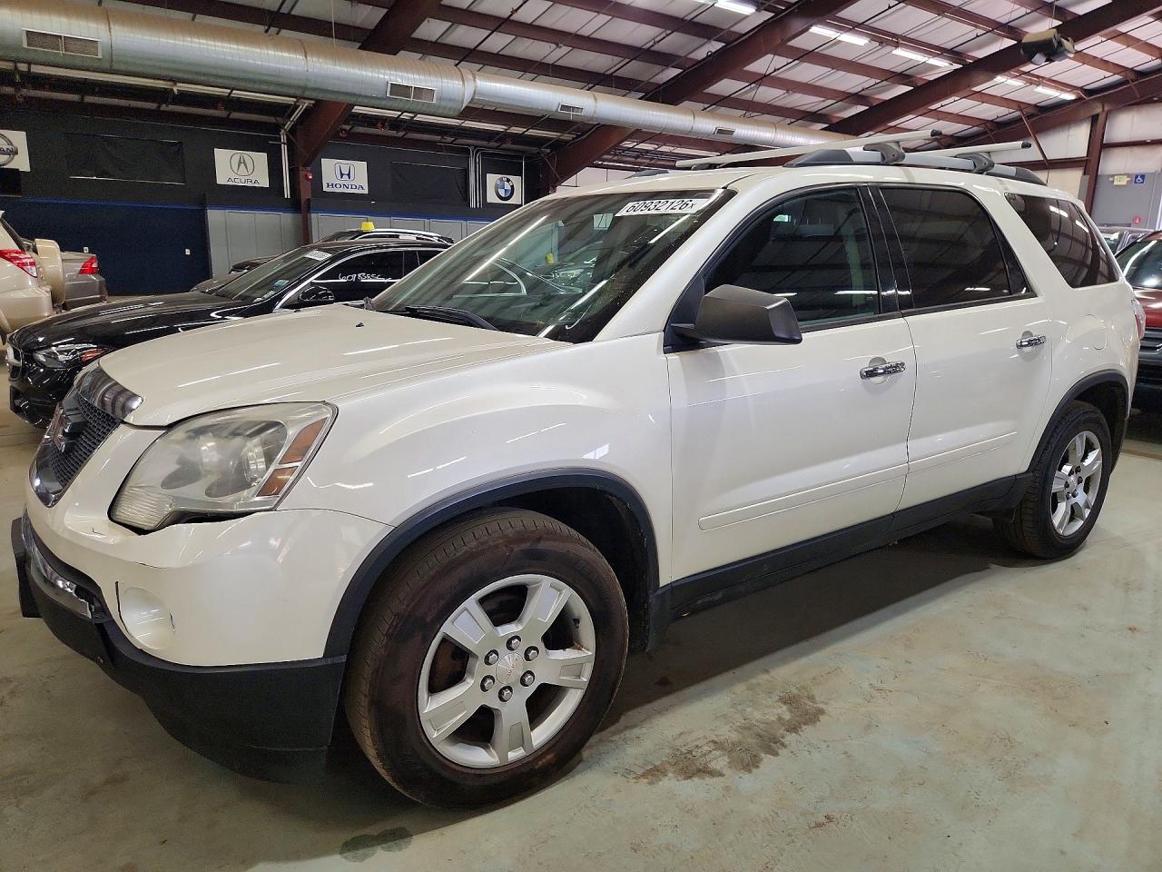 2012 GMC Acadia SLE, VIN 1GKKVPEDXCJ400391 — Minor dents and scratches
