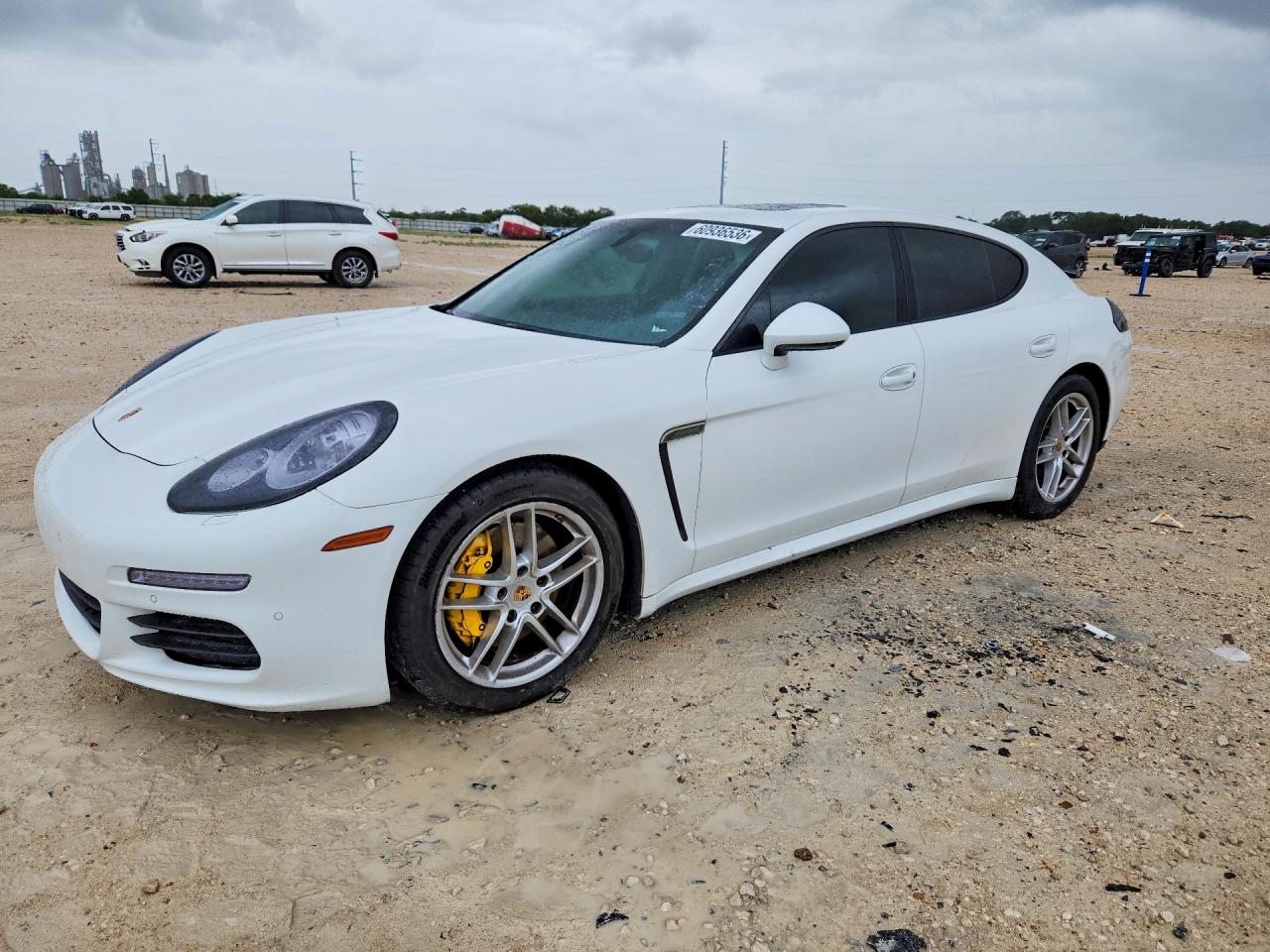 2015 Porsche Panamera 4, VIN WP0AA2A78FL002109 — Minor dents and scratches