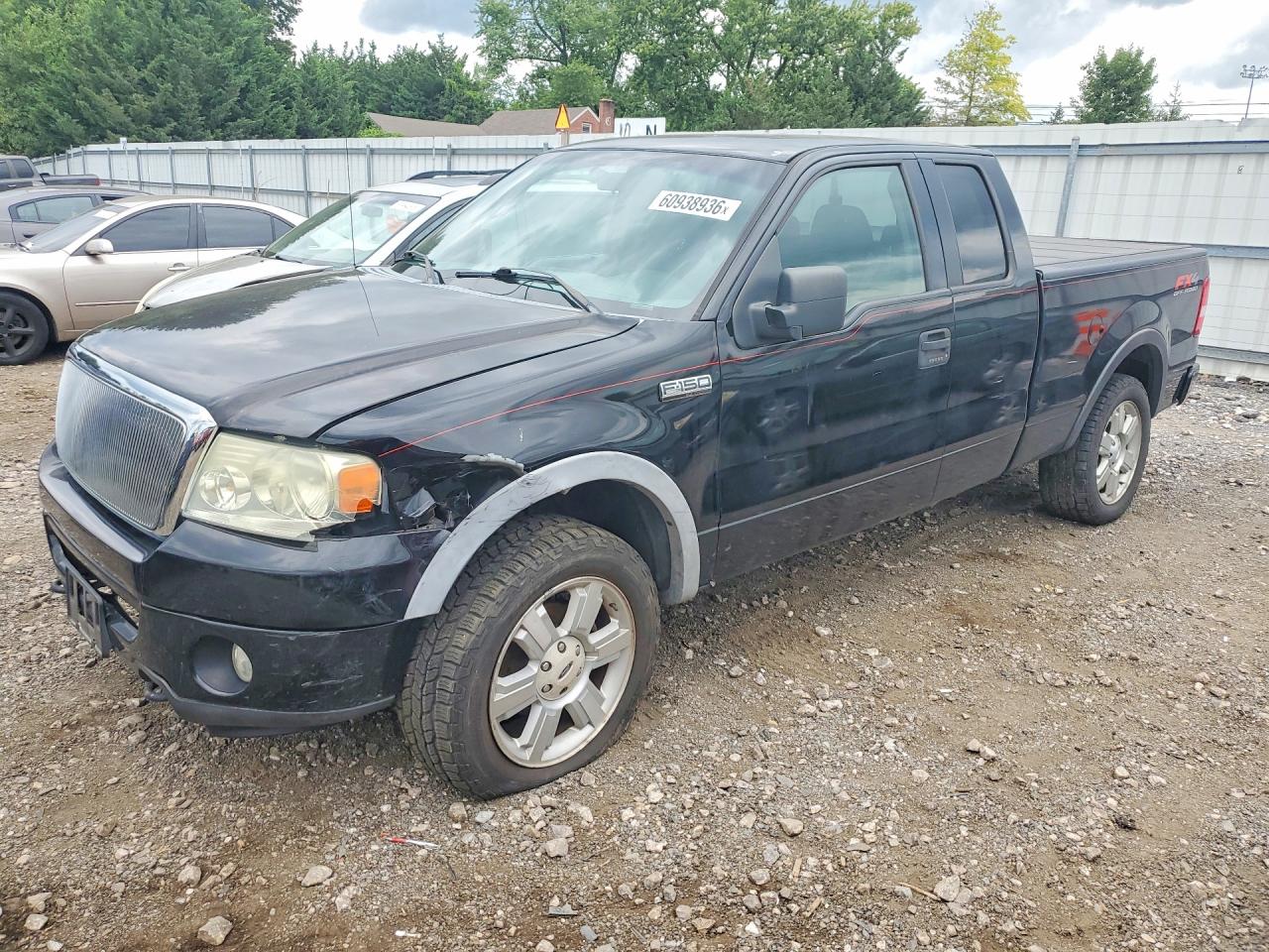 2006 Ford F-150 XLT, VIN 1FTPX14506FA37626 — Перед