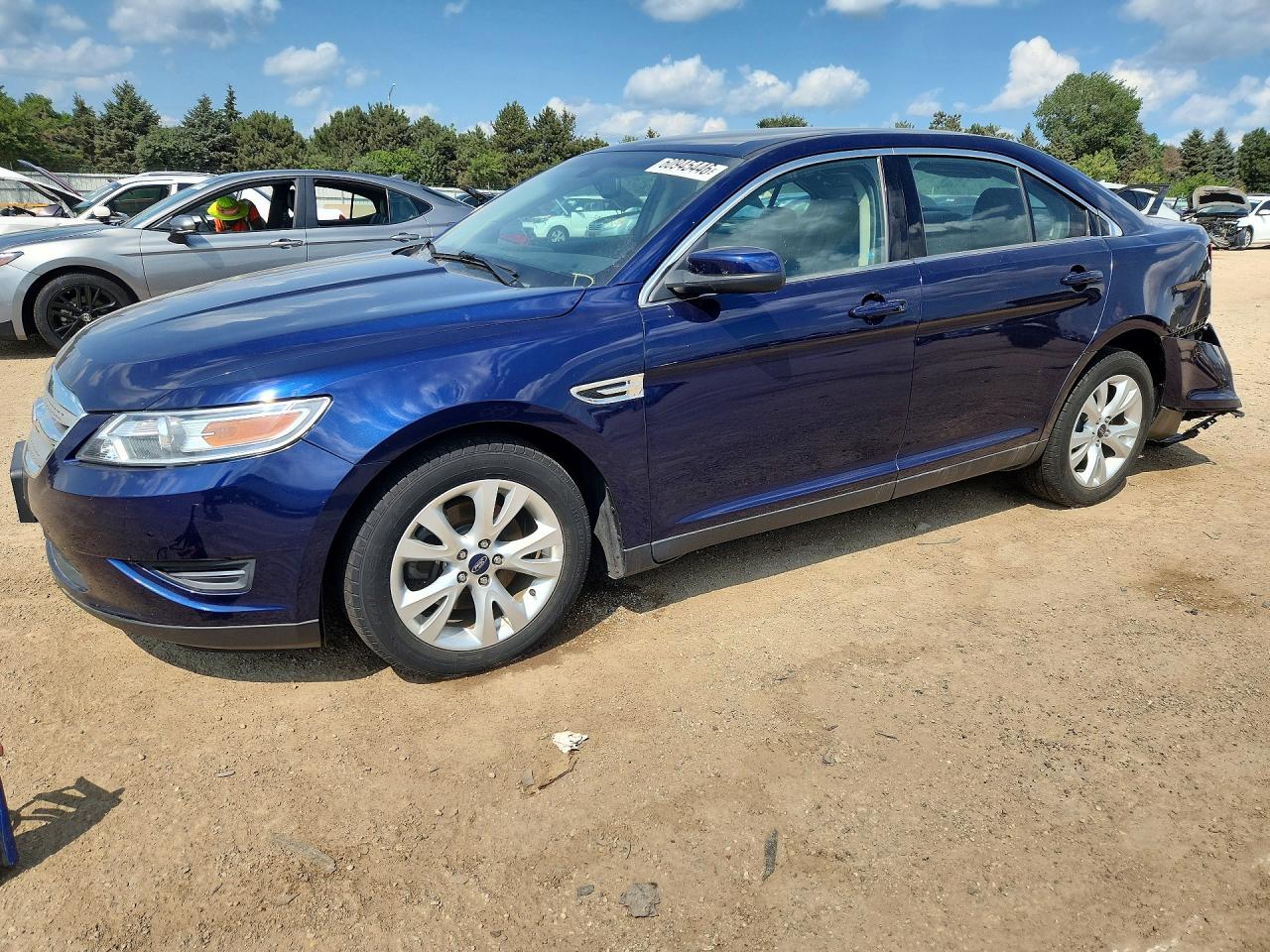 2011 Ford Taurus SEL, VIN 1FAHP2EW6BG188790 — Rear end