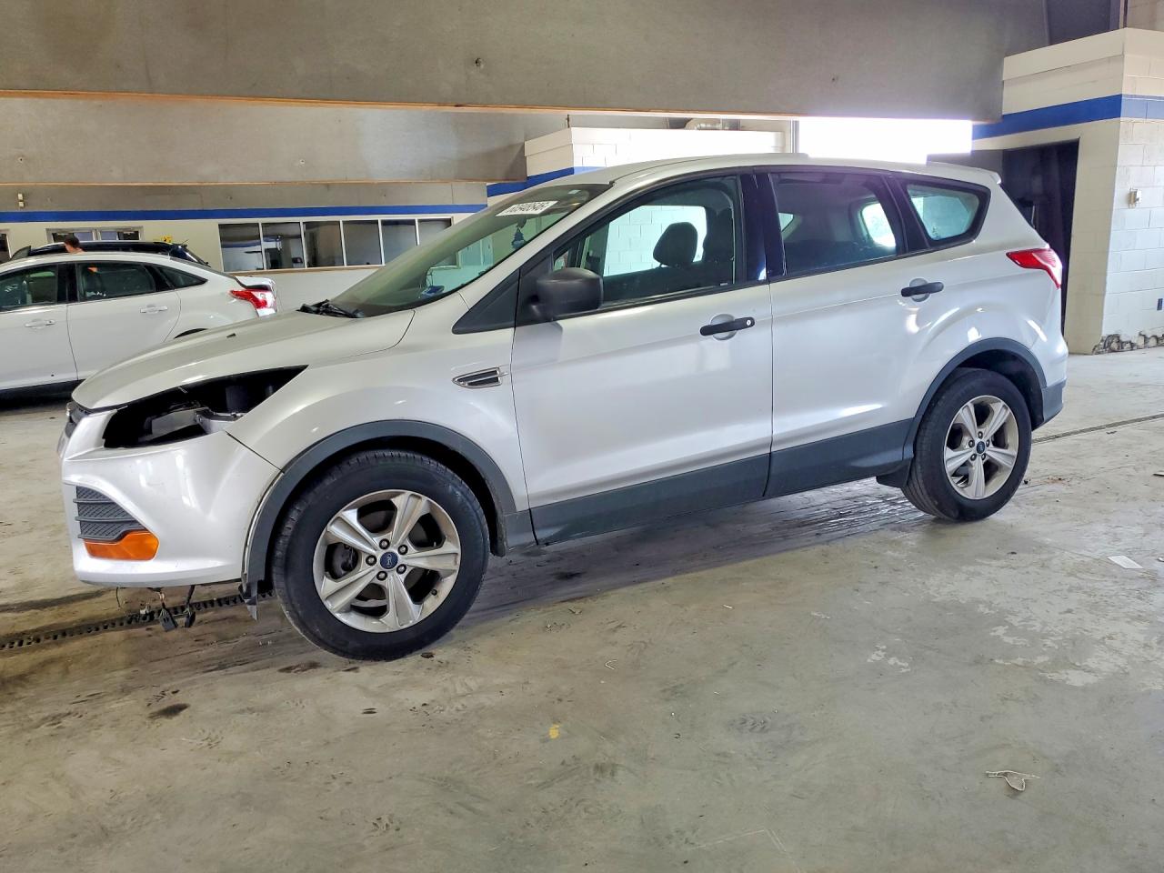 2016 Ford Escape S, VIN 1FMCU0F75GUB88406 — Front end
