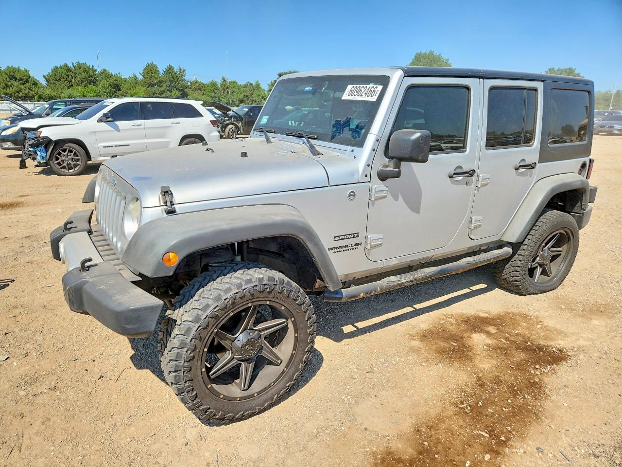 2011 Jeep Wrangler Unlimited Sport, VIN 1J4BA3H10BL575568 — Rear end
