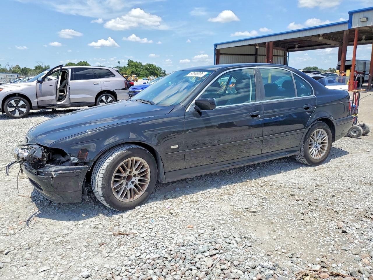 2003 BMW 5 Series 530i, VIN WBADT63493CK30842 — Перед