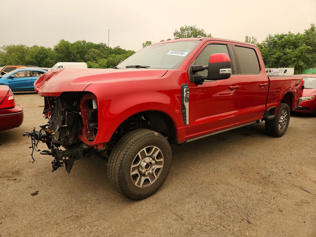 2023 Ford F-250 XLT, VIN 1FT8W2BN8PED88193 — Перед