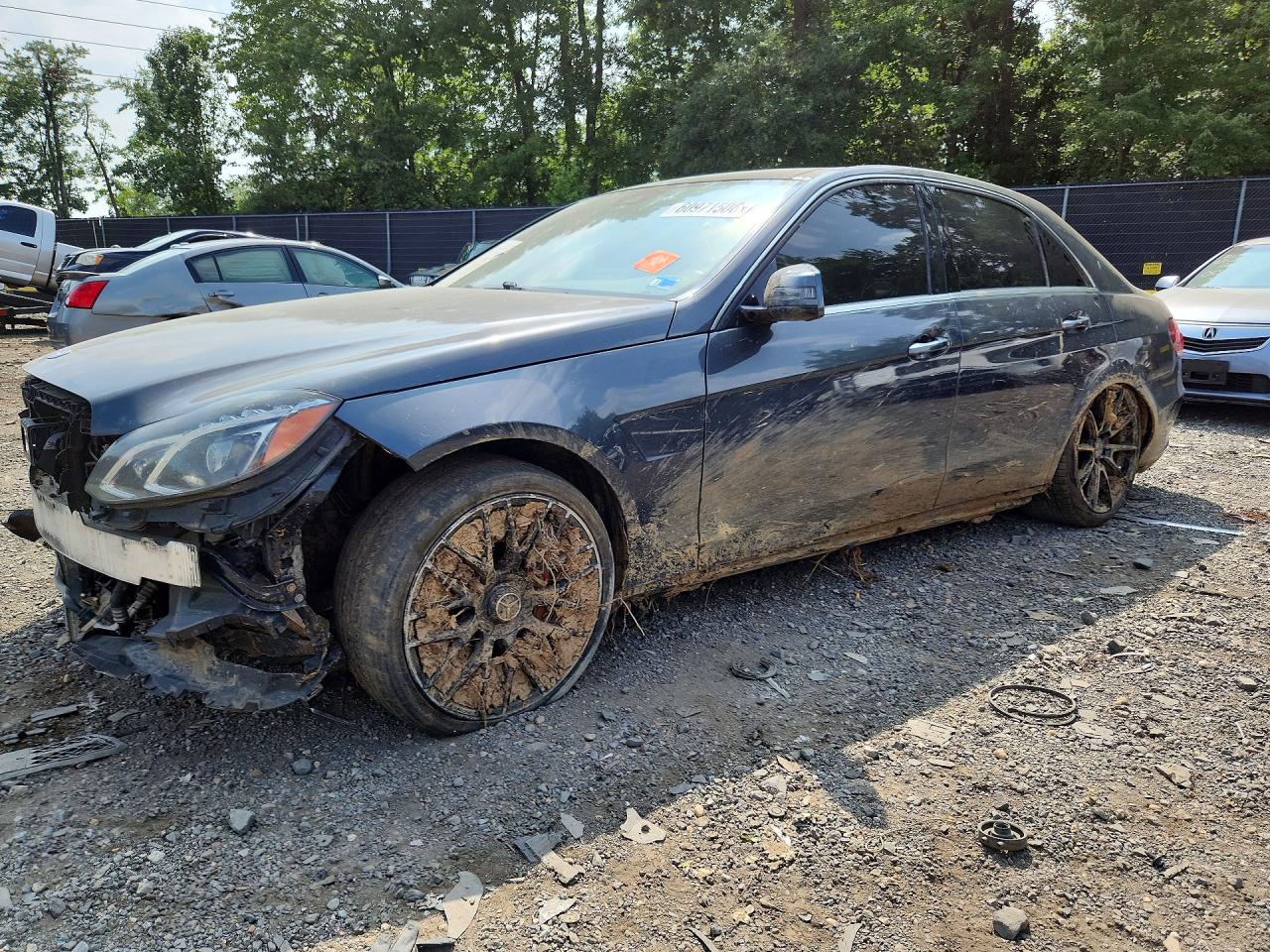 2014 Mercedes-Benz E 63 AMG S-Model, VIN WDDHF7GB6EA990967 — Front end