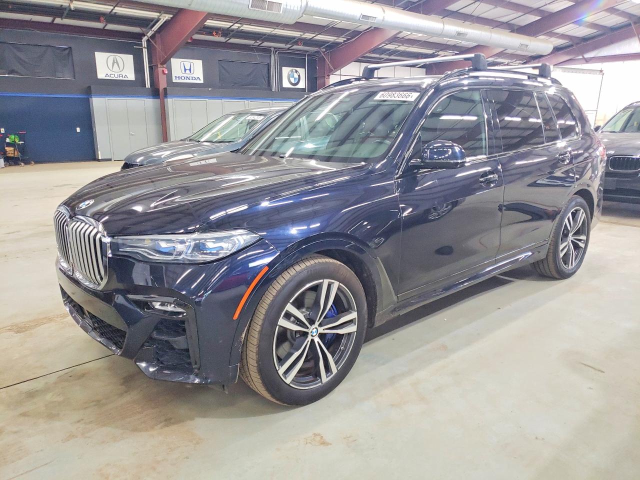2019 BMW X7 xDrive50i, VIN 5UXCX4C55KLS37056 — Minor dents and scratches