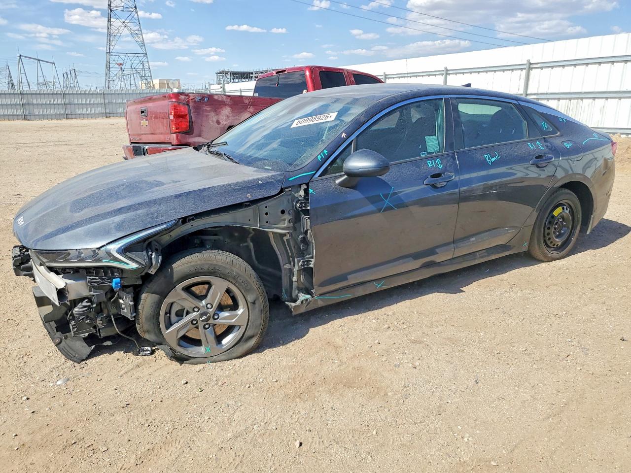 2022 Kia K5 LXS, VIN 5XXG14J24NG117217 — Front end