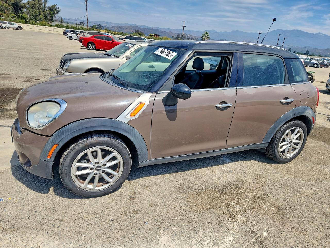 2015 MINI Countryman, VIN WMWZB3C59FWR43601 — Minor dents and scratches