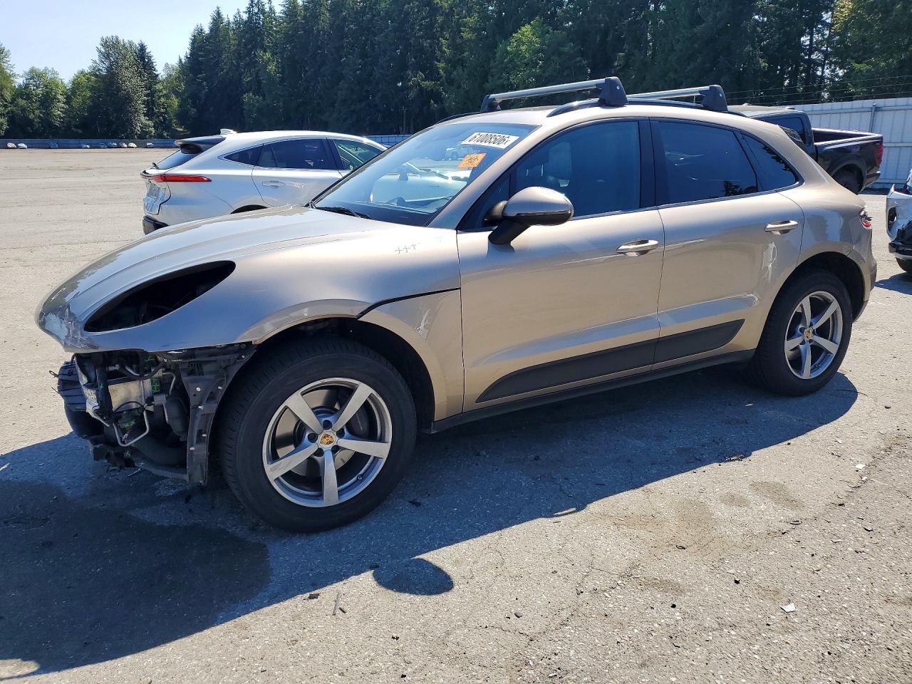 2018 Porsche Macan, VIN WP1AA2A54JLB00639 — Front end