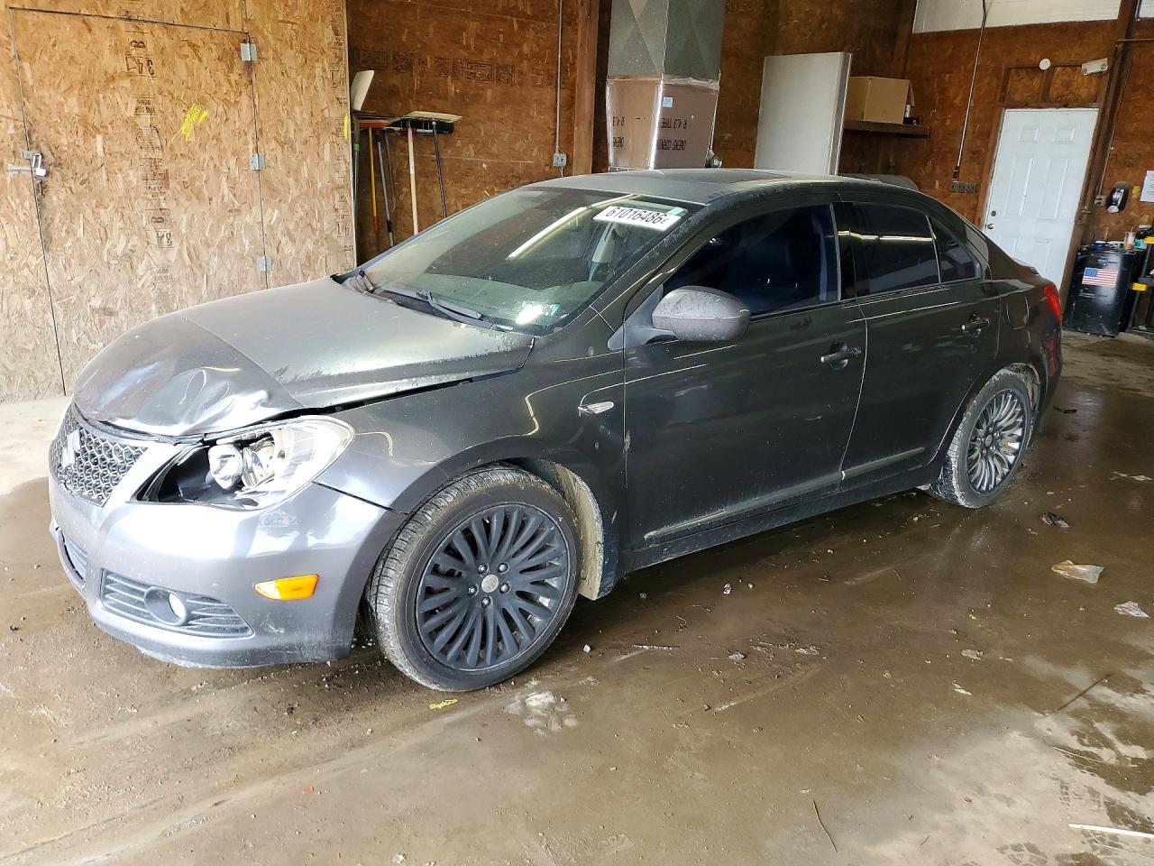2010 Suzuki Kizashi SLS, VIN JS2RF9A77A6100171 — Front end